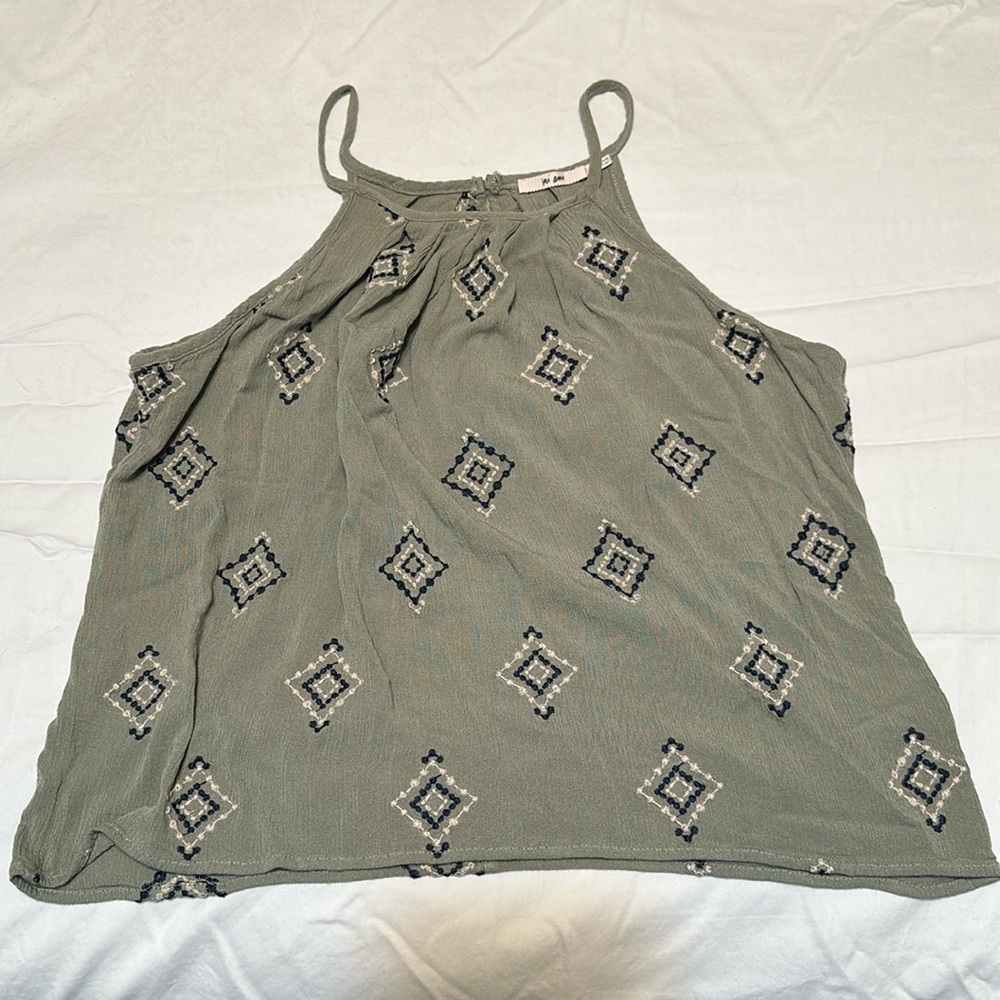 olive green geometric tank top